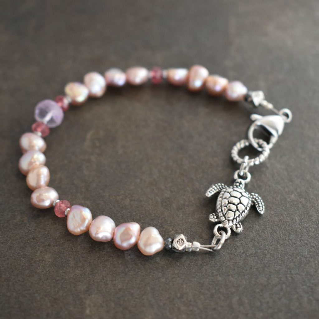 Sea Turtle Bracelet - Wild Hare Gems