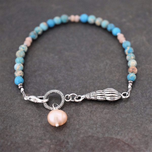 Seashell bracelet