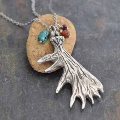 Mooose Antler with Hessonite garnet & Turquoise (4) Mooose Antler with Hessonite garnet & Turquoise (4)