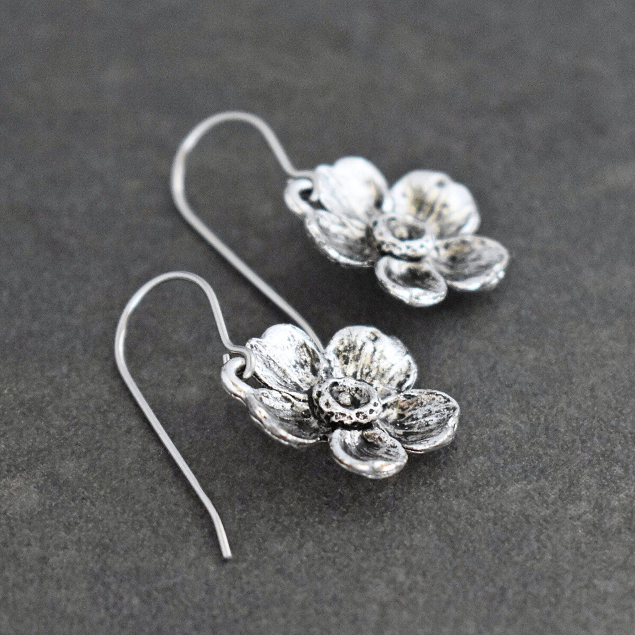 Daffodil Earrings