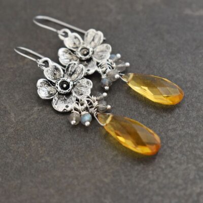 Spring Daffodil Earrings Spring Daffodil Earrings
