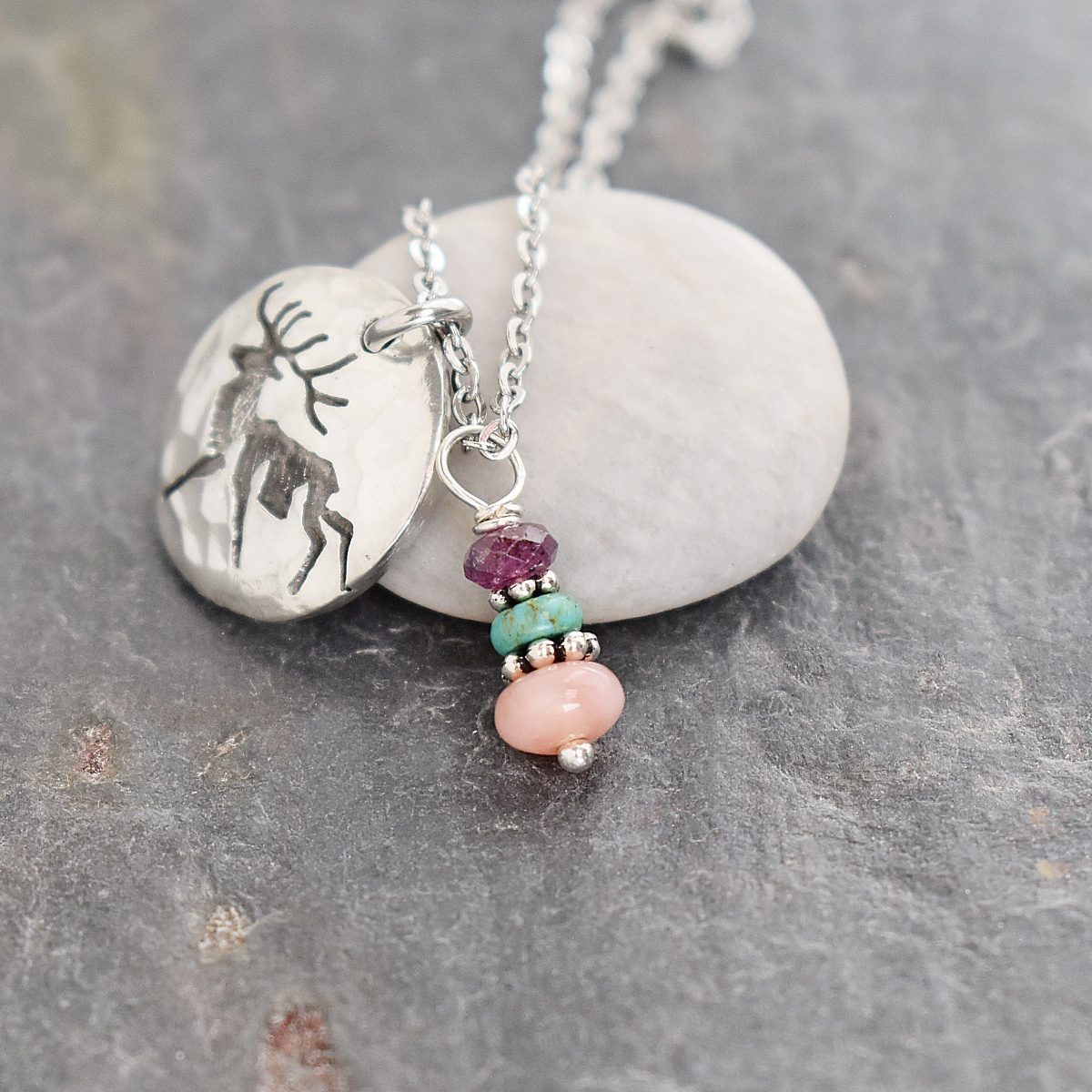 Small elk necklace with ruby, turquoise, pink opal (3)_result