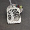 Winter tree with peridot (1)_result