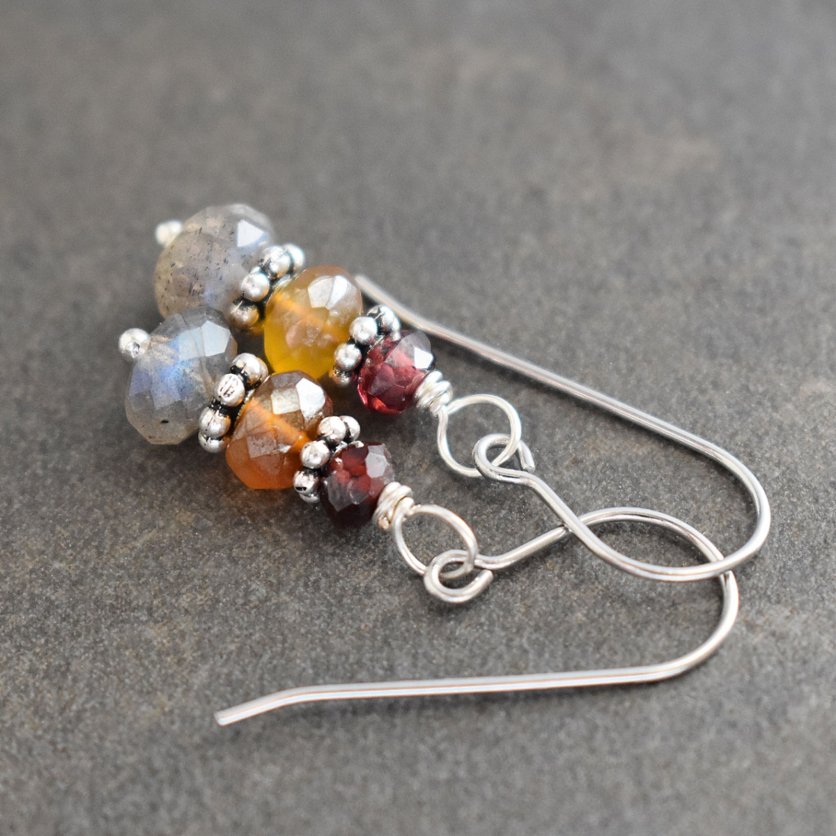 Garnet, whisky chalcedony,gray labradorite earrings (3)_result