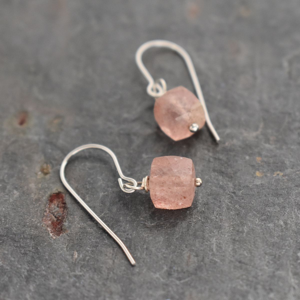 Strawberry quartz cube earrings (2)