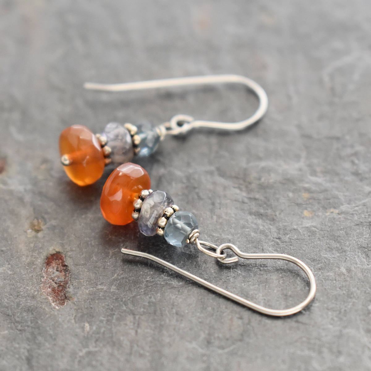 Blue quartz, iolite, carnelain earrings (3)