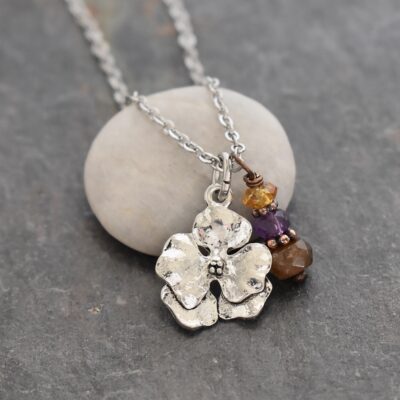 Pansy flower necklace with Andalusite (2)