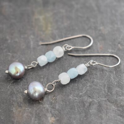 Aquamarine and pearl earrings (3) Aquamarine and pearl earrings (3)