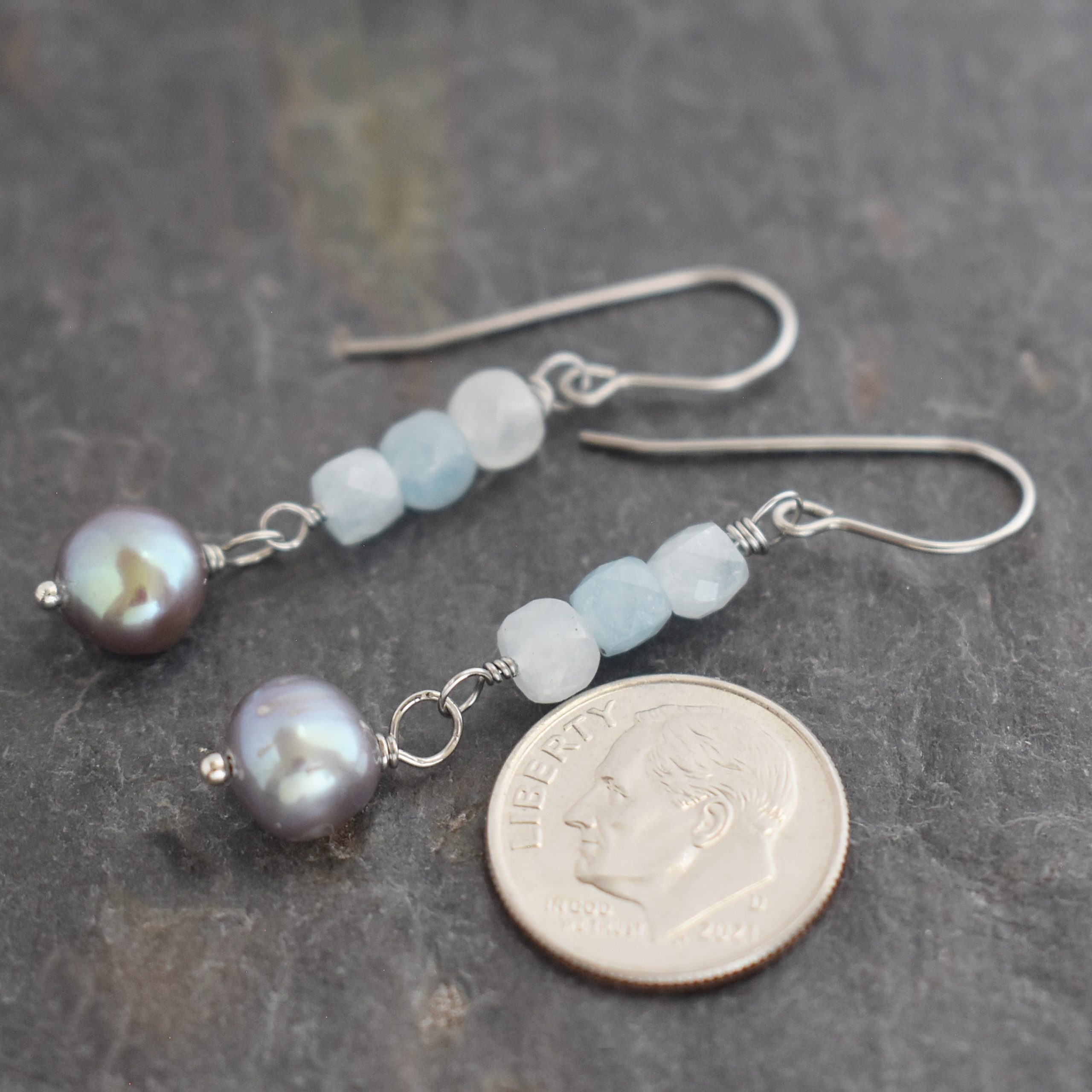 Aquamarine and pearl earrings (4)