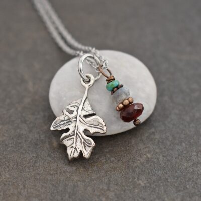 Silver Oak Leaf With Garnet (1) Silver Oak Leaf With Garnet (1)