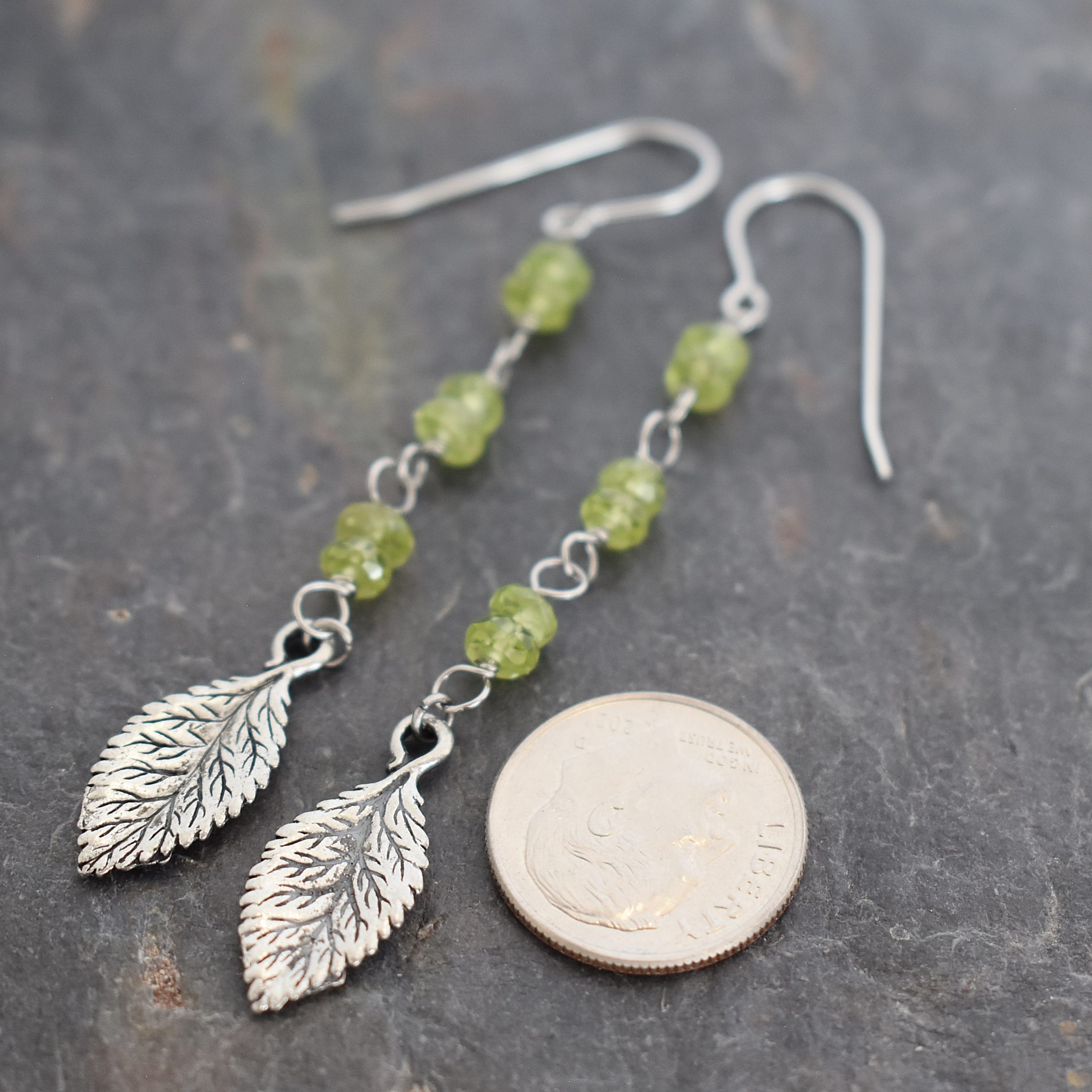 long peridot elm leaves earrings (6)