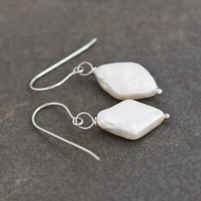Diamond White Pearl Earrings (2)