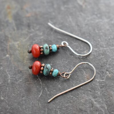 Turquoise and red coral earrings in copper (2) Turquoise and red coral earrings in copper (2)