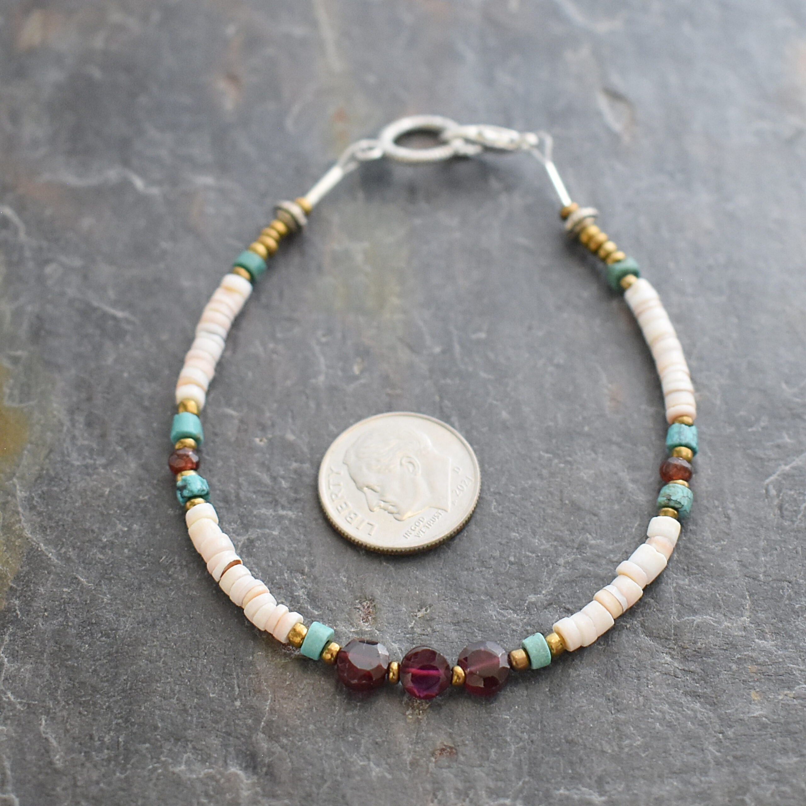 Strawberry shell garnet bracelet