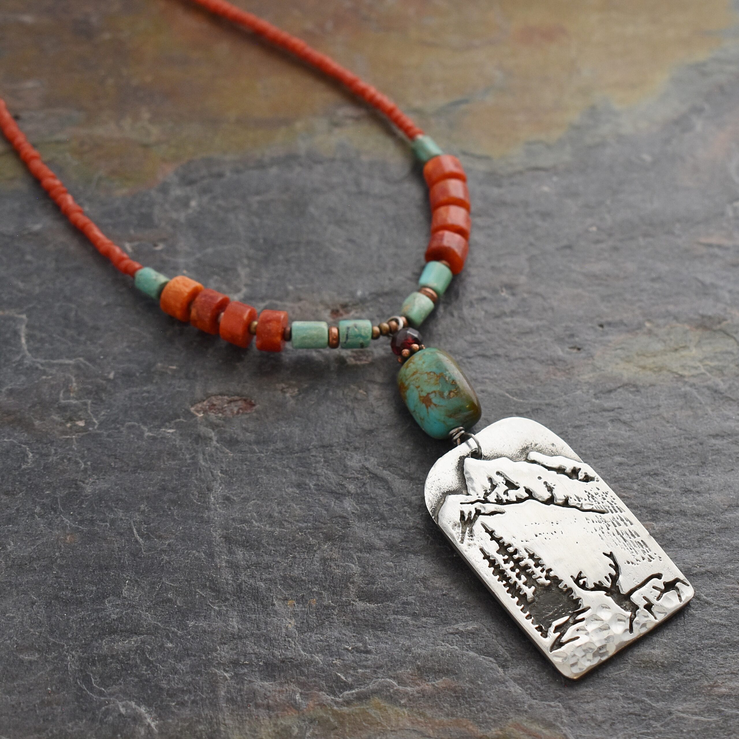 Beaded Rocky Mountain Elk Necklace (5)
