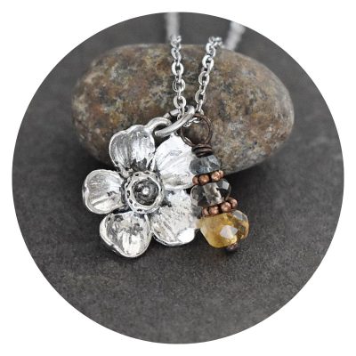 Daffodil Necklace Daffodil Necklace